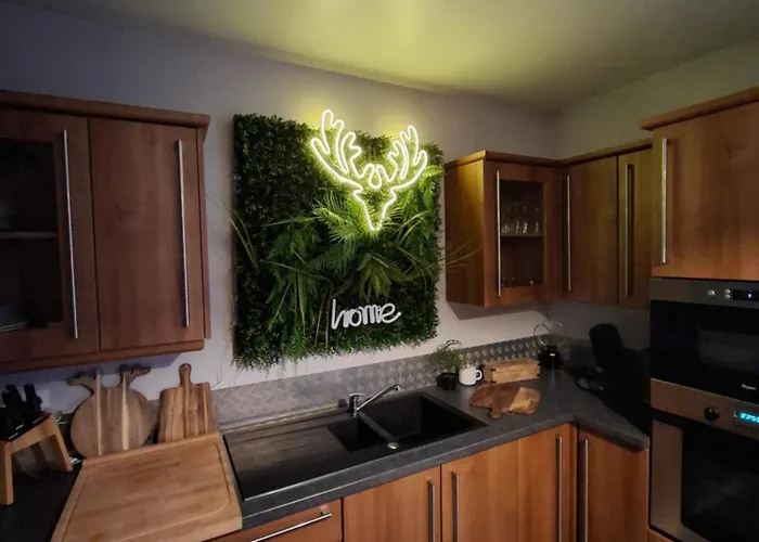 L Oree De La Foret *